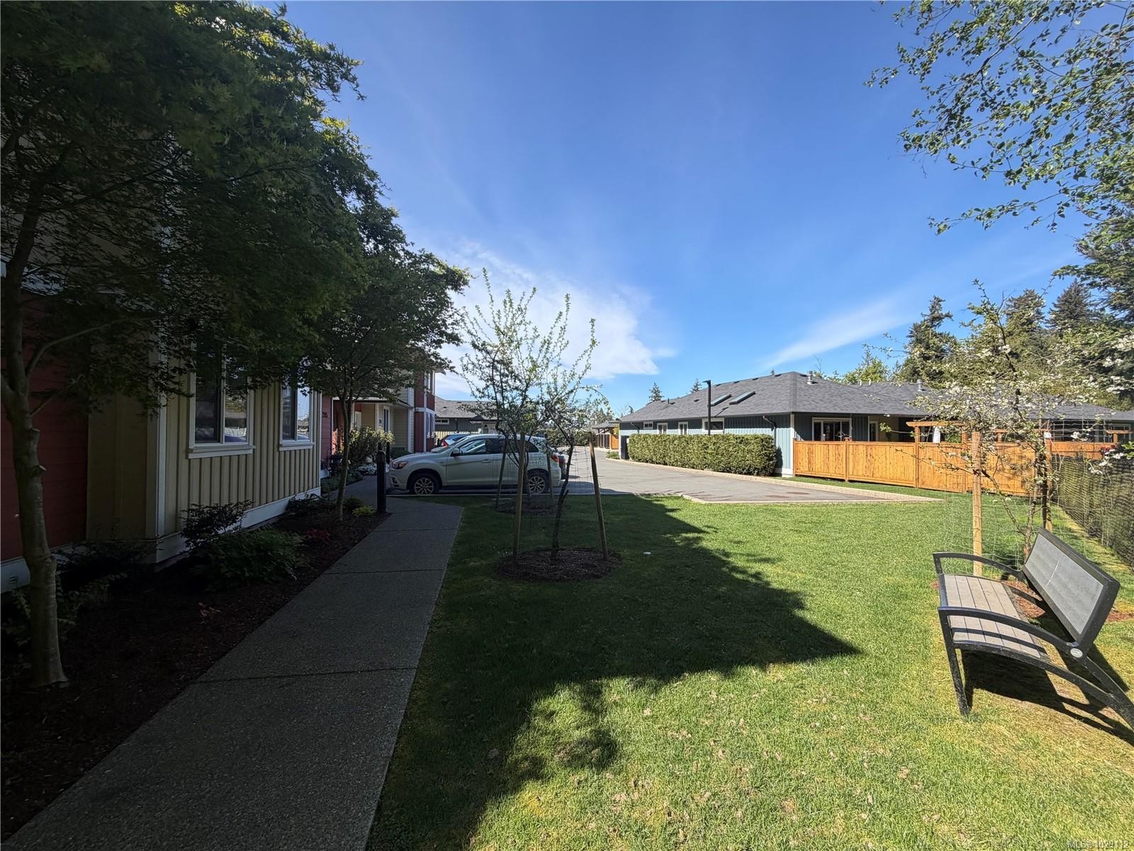 #205-9880 Napier Pl, Chemainus, BC