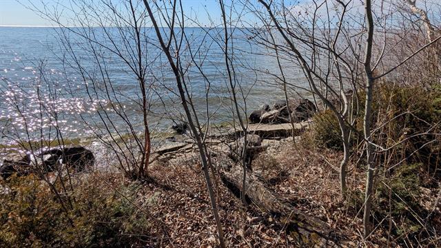 100 Little Deer Dr, Little Deer, MB