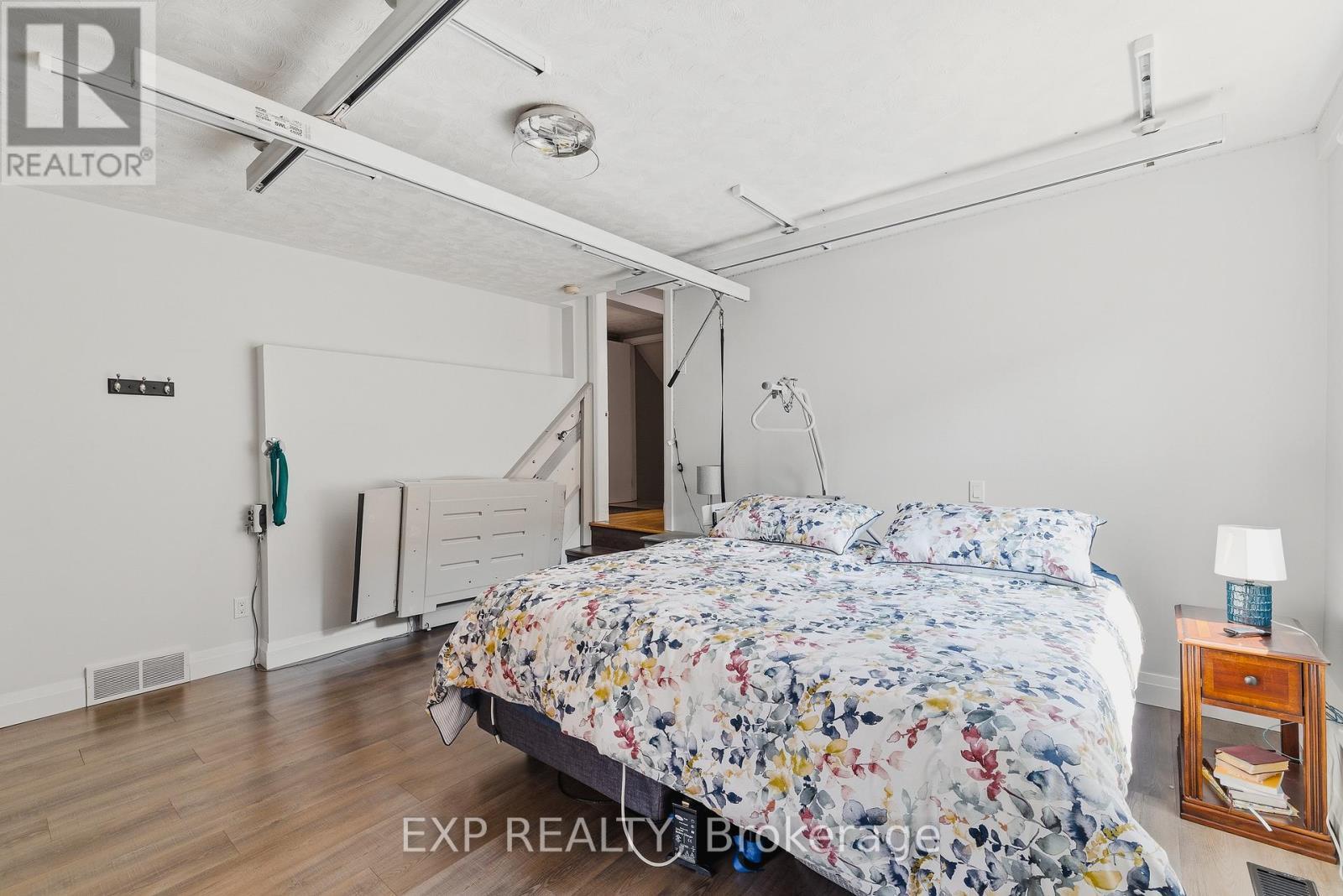 381 Timlock Place, Waterloo, ON - Indoor Photo Showing Bedroom