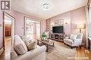 116 Catharine Street S, Hamilton, ON  - Indoor Photo Showing Living Room 