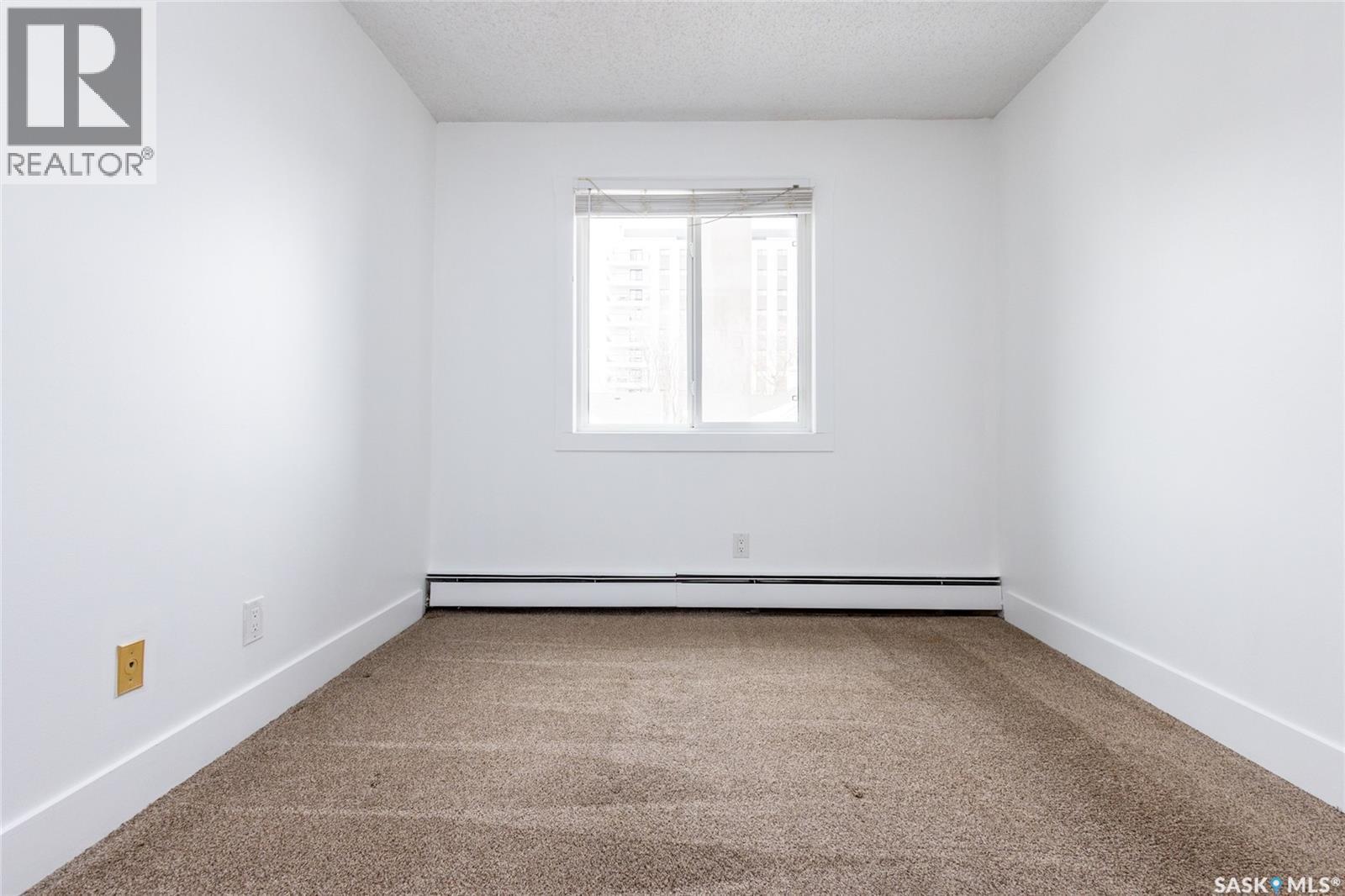 307 512 4Th Avenue N, Saskatoon, SK - Indoor Photo Showing Other Room
