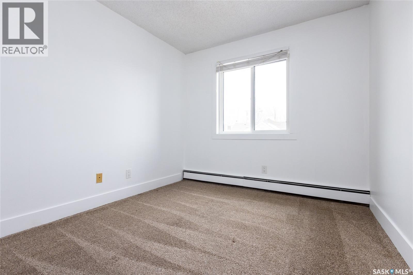 307 512 4Th Avenue N, Saskatoon, SK - Indoor Photo Showing Other Room