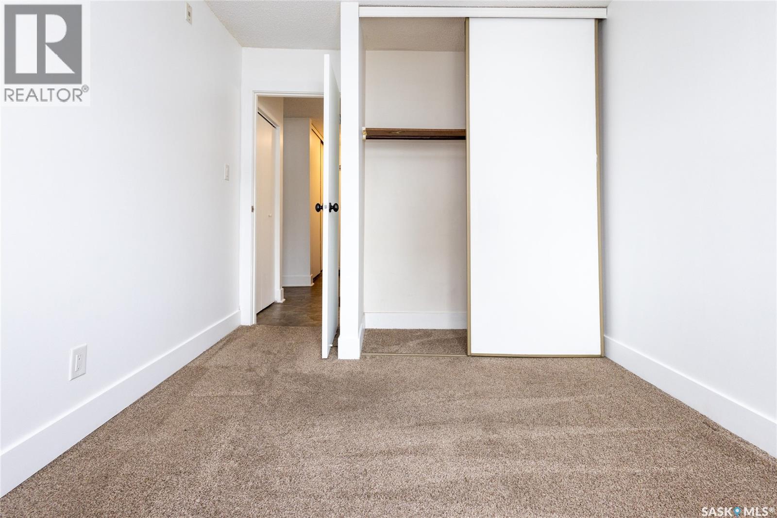 307 512 4Th Avenue N, Saskatoon, SK - Indoor Photo Showing Other Room