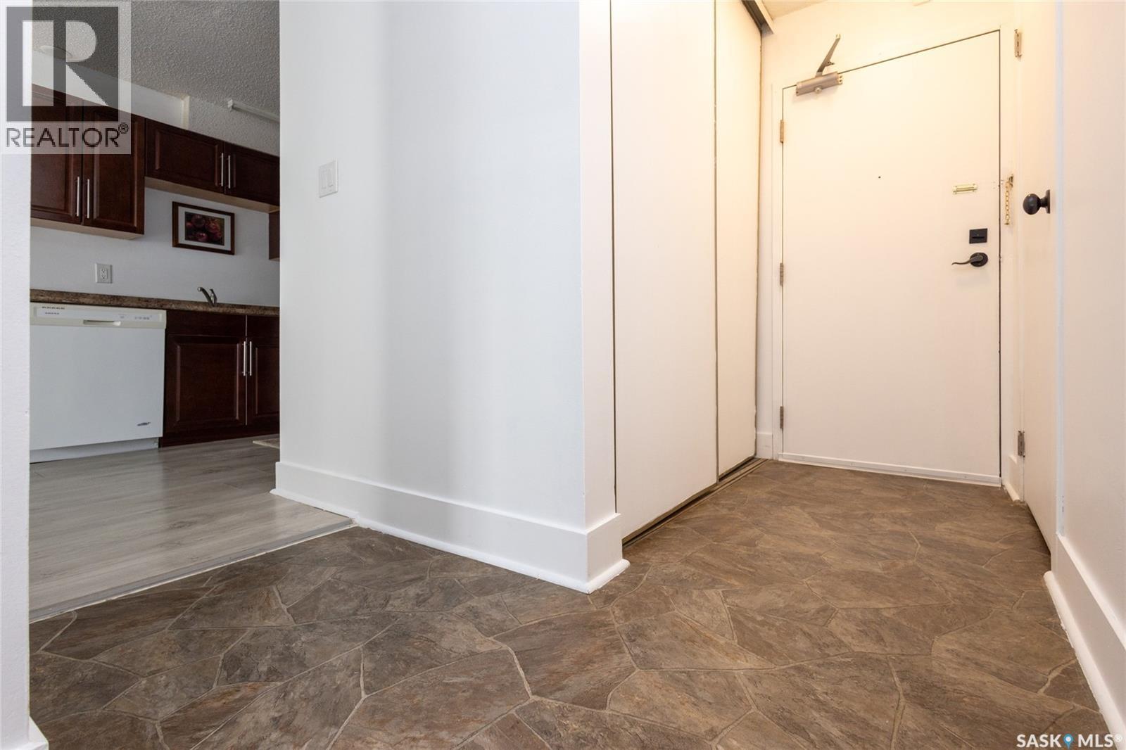 307 512 4Th Avenue N, Saskatoon, SK - Indoor Photo Showing Other Room