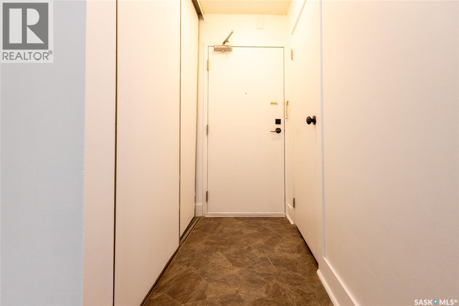 307 512 4Th Avenue N, Saskatoon, SK - Indoor Photo Showing Other Room