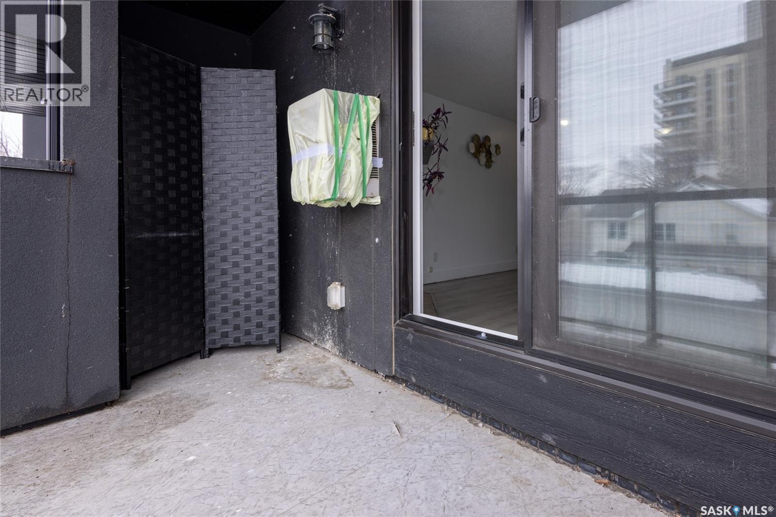 307 512 4Th Avenue N, Saskatoon, SK - Outdoor With Exterior