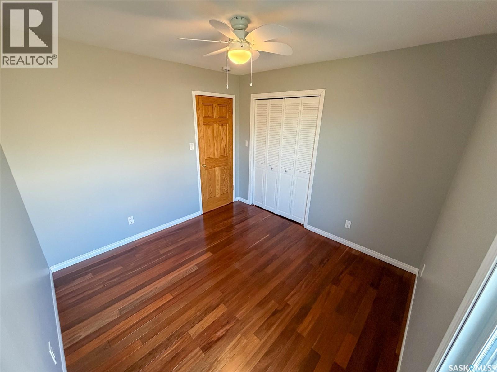 117 2Nd Street W, Frontier, SK - Indoor Photo Showing Other Room