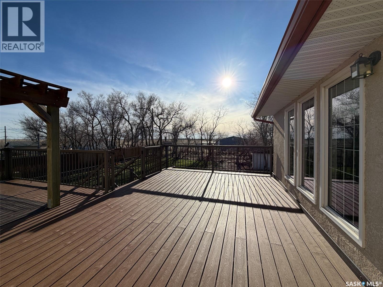 117 2Nd Street W, Frontier, SK - Outdoor With Deck Patio Veranda With Exterior