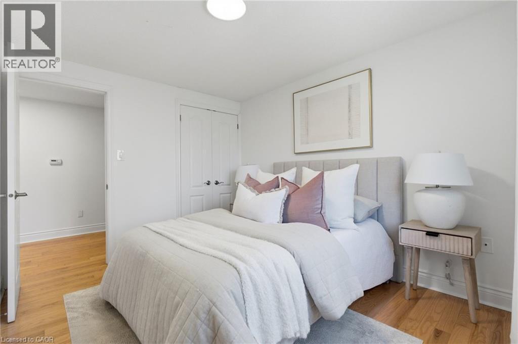 29 Melissa Crescent, Hamilton, ON - Indoor Photo Showing Bedroom