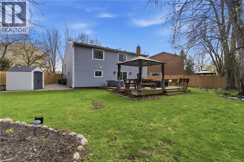 29 Melissa Crescent, Hamilton, ON - Outdoor With Deck Patio Veranda