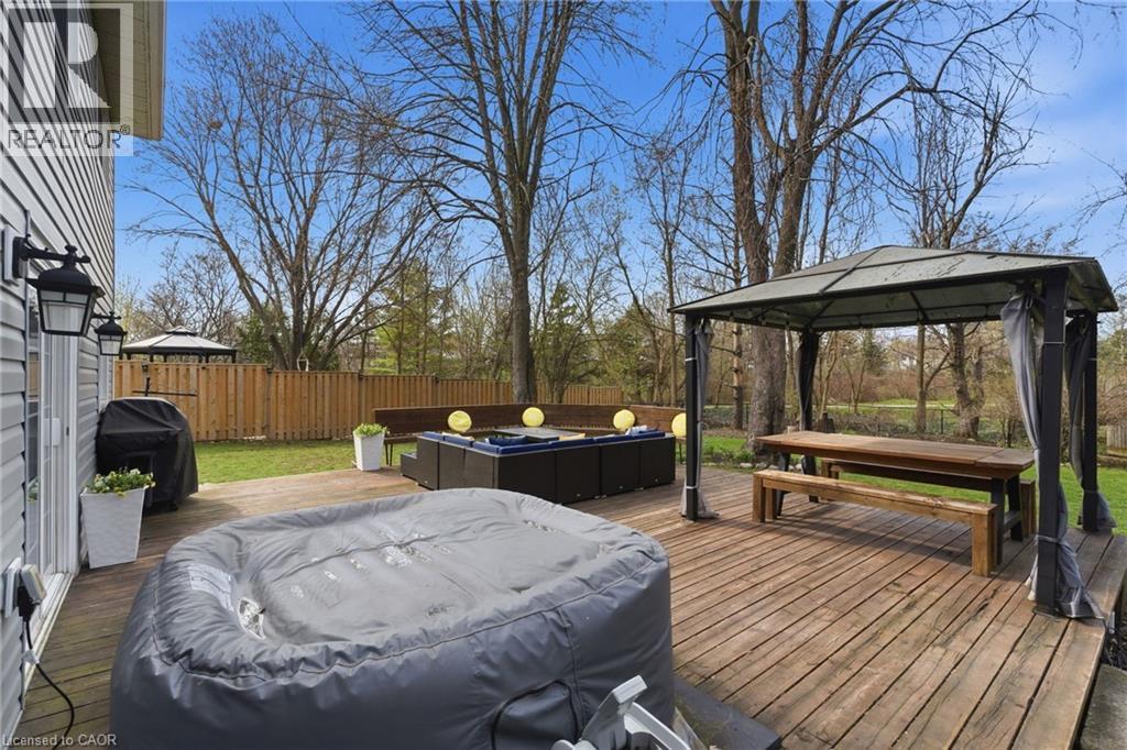 29 Melissa Crescent, Hamilton, ON - Outdoor With Backyard