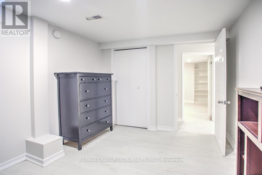 66 Bayhampton Crescent, Vaughan, ON - Indoor