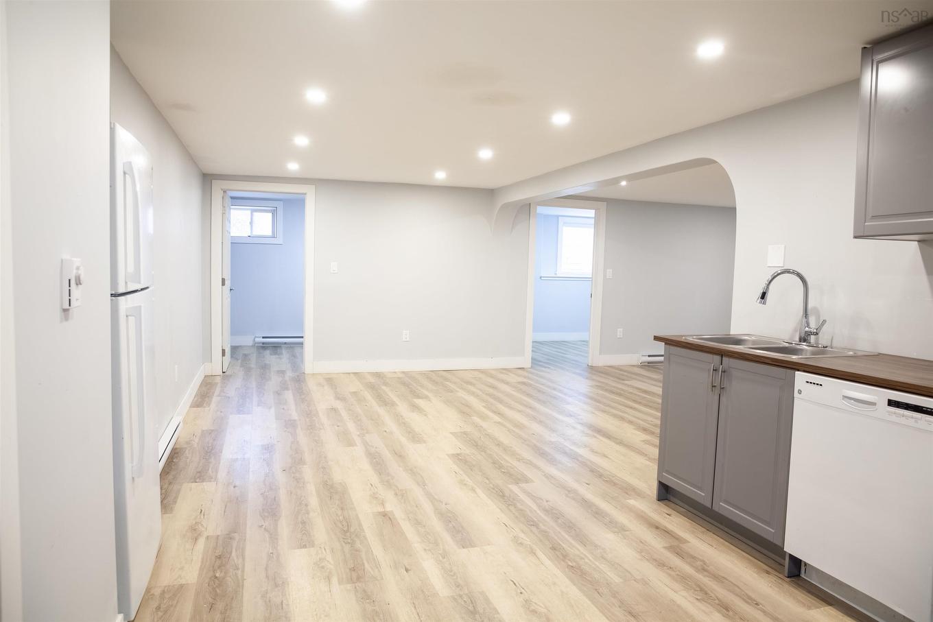 2975 Joseph Howe Drive, Halifax, NS
