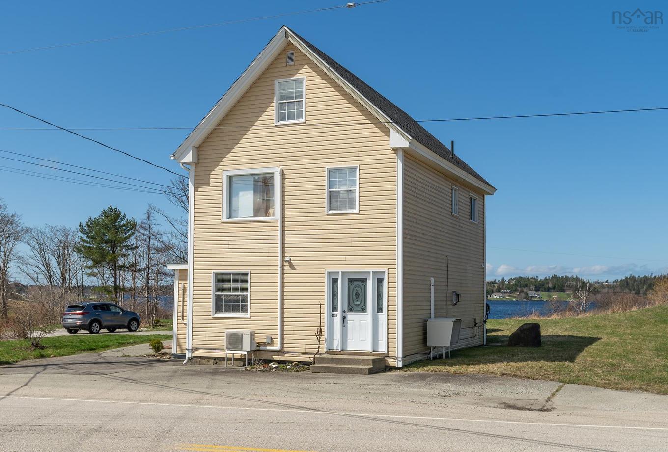 805 Highway 1, Hebron, NS