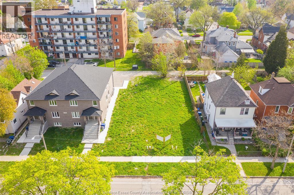484-488 Janette, Windsor, ON