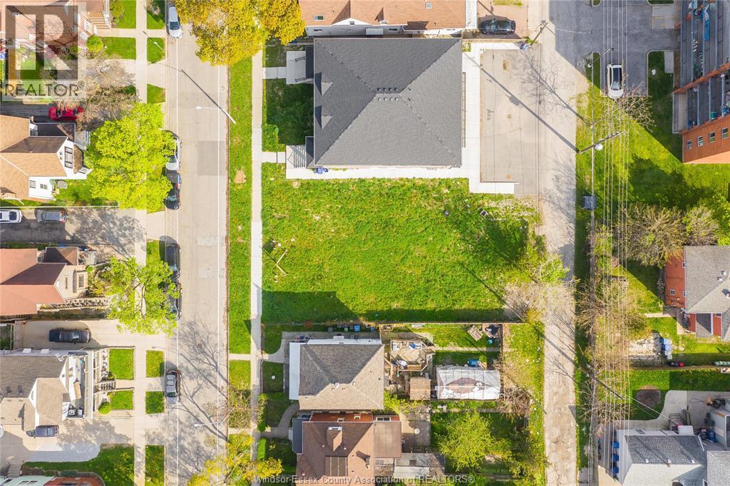 484-488 Janette, Windsor, ON