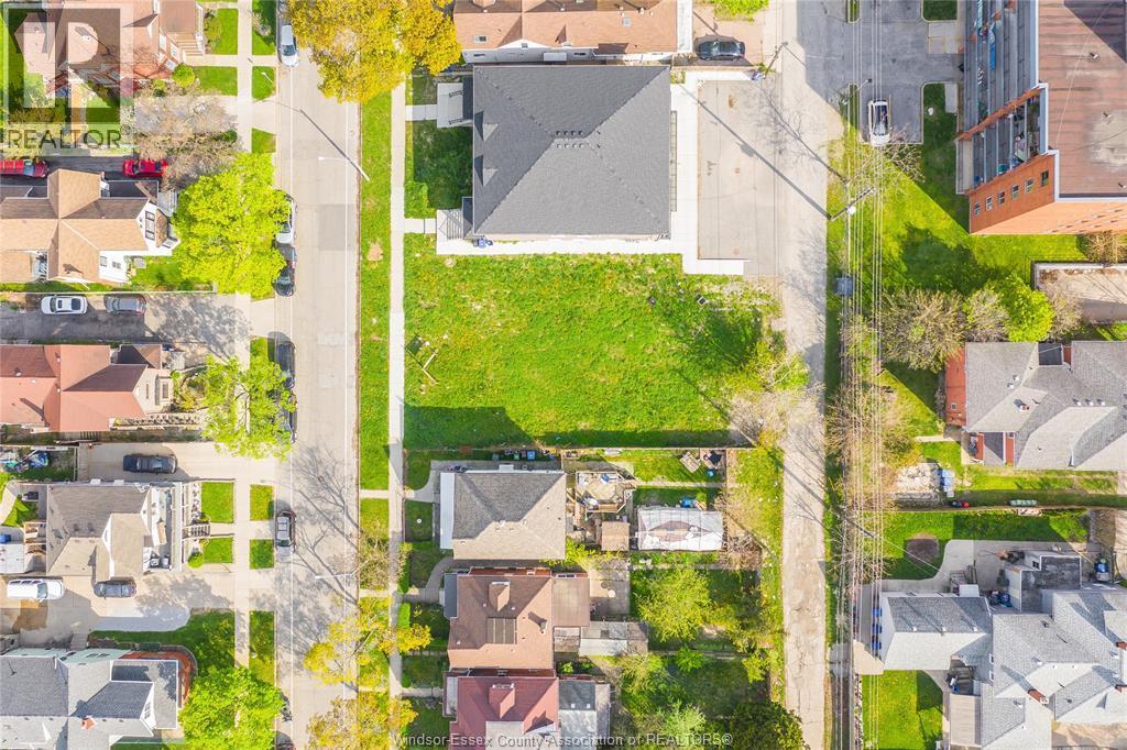 484-488 Janette, Windsor, ON