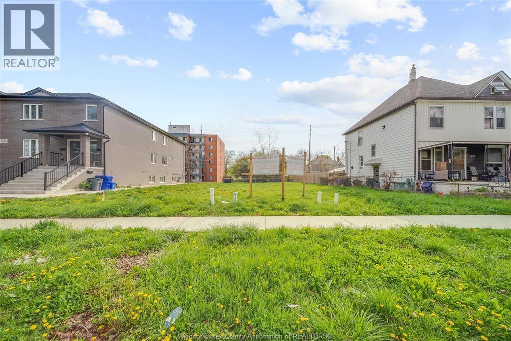 484-488 Janette, Windsor, ON