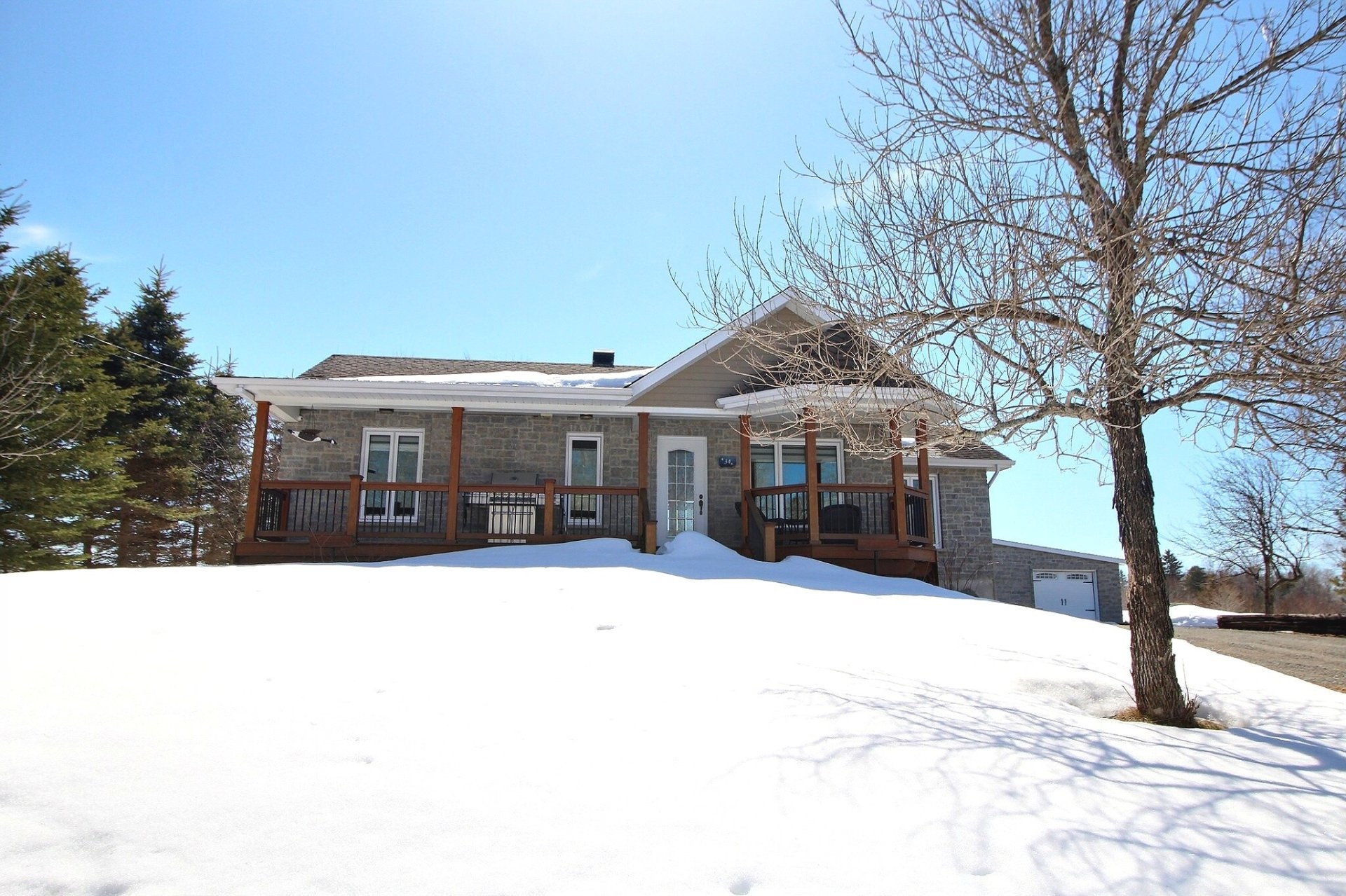 Front of Structure - 34 10E Rang, Barraute, QC - Outdoor