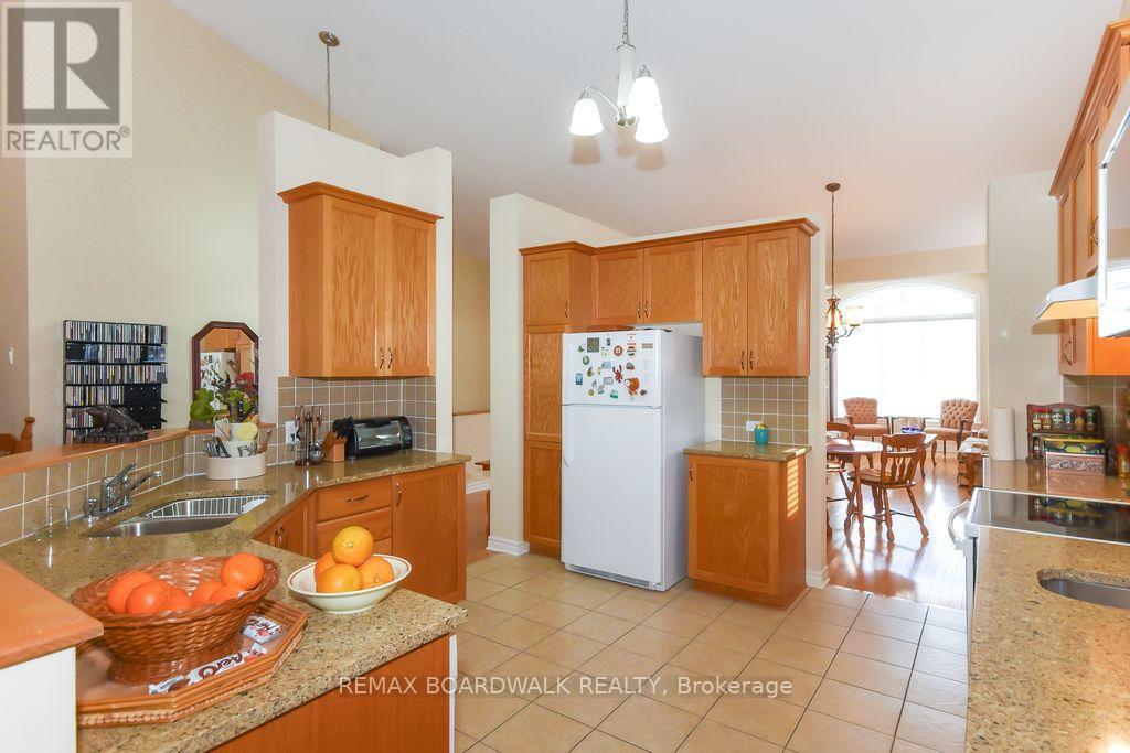 1861 Mickelberry Crescent, Ottawa, ON
