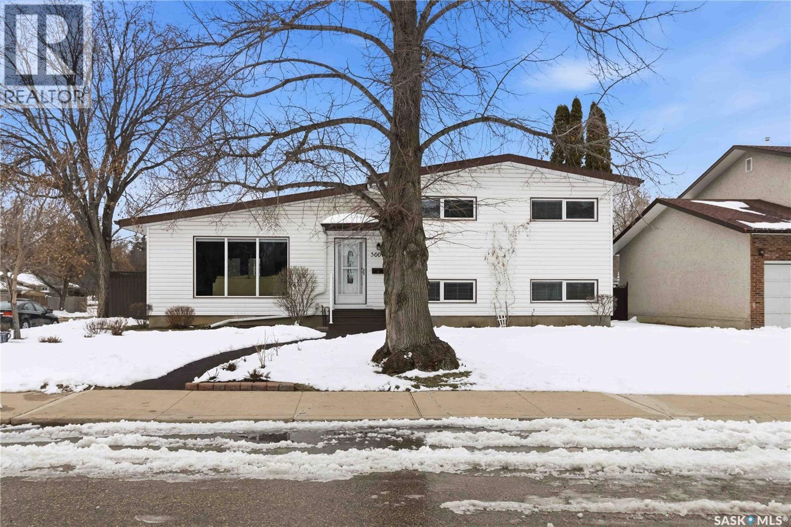 3001 Eastview, Saskatoon, SK