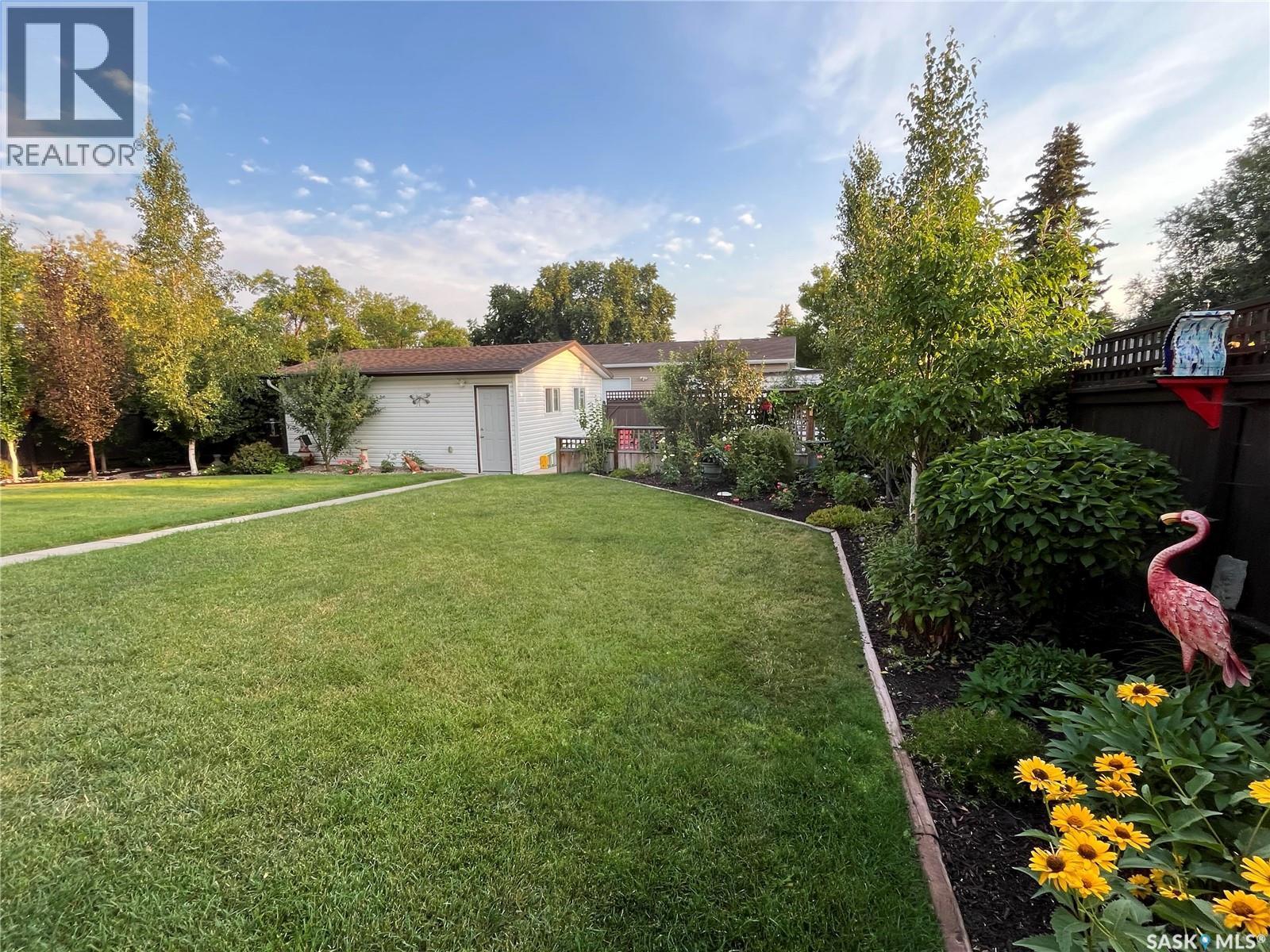 3001 Eastview, Saskatoon, SK