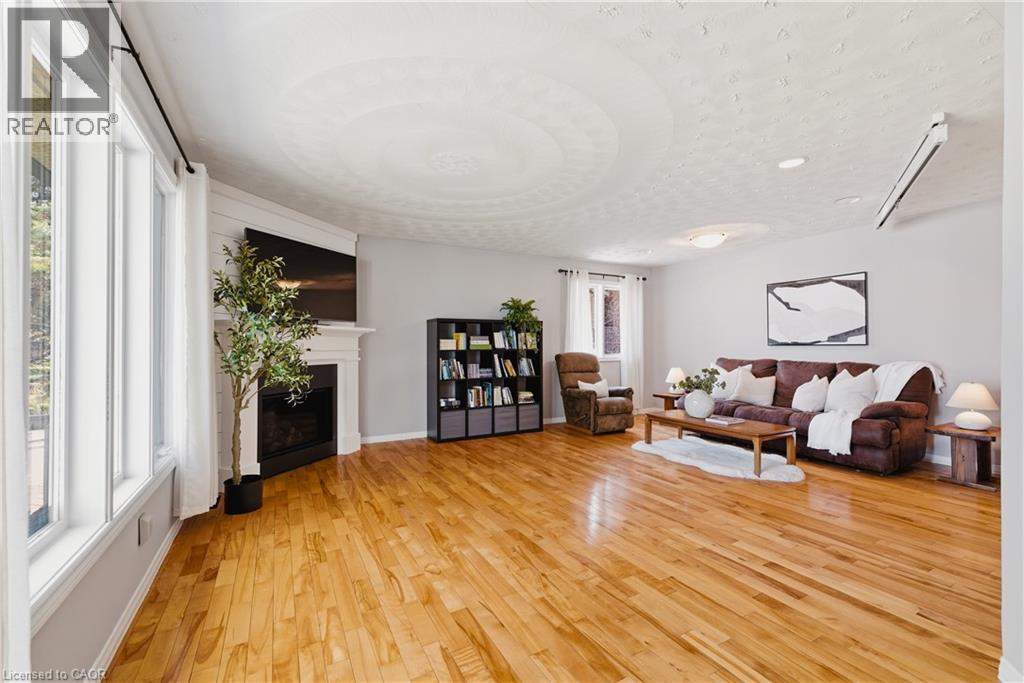 381 Timlock Place, Waterloo, ON - Indoor
