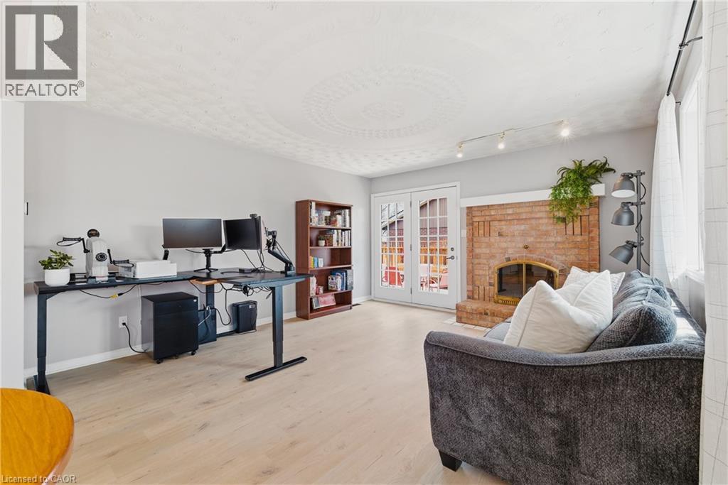 381 Timlock Place, Waterloo, ON - Indoor