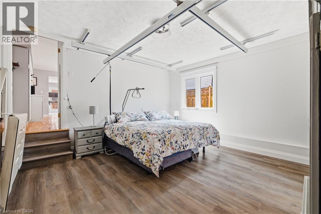 381 Timlock Place, Waterloo, ON - Indoor Photo Showing Bedroom