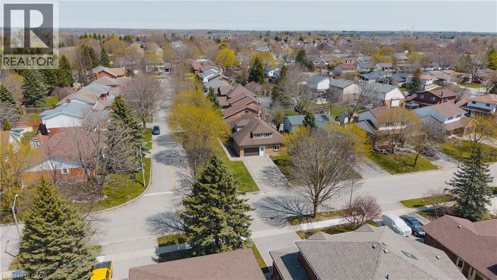 381 Timlock Place, Waterloo, ON - Outdoor With View