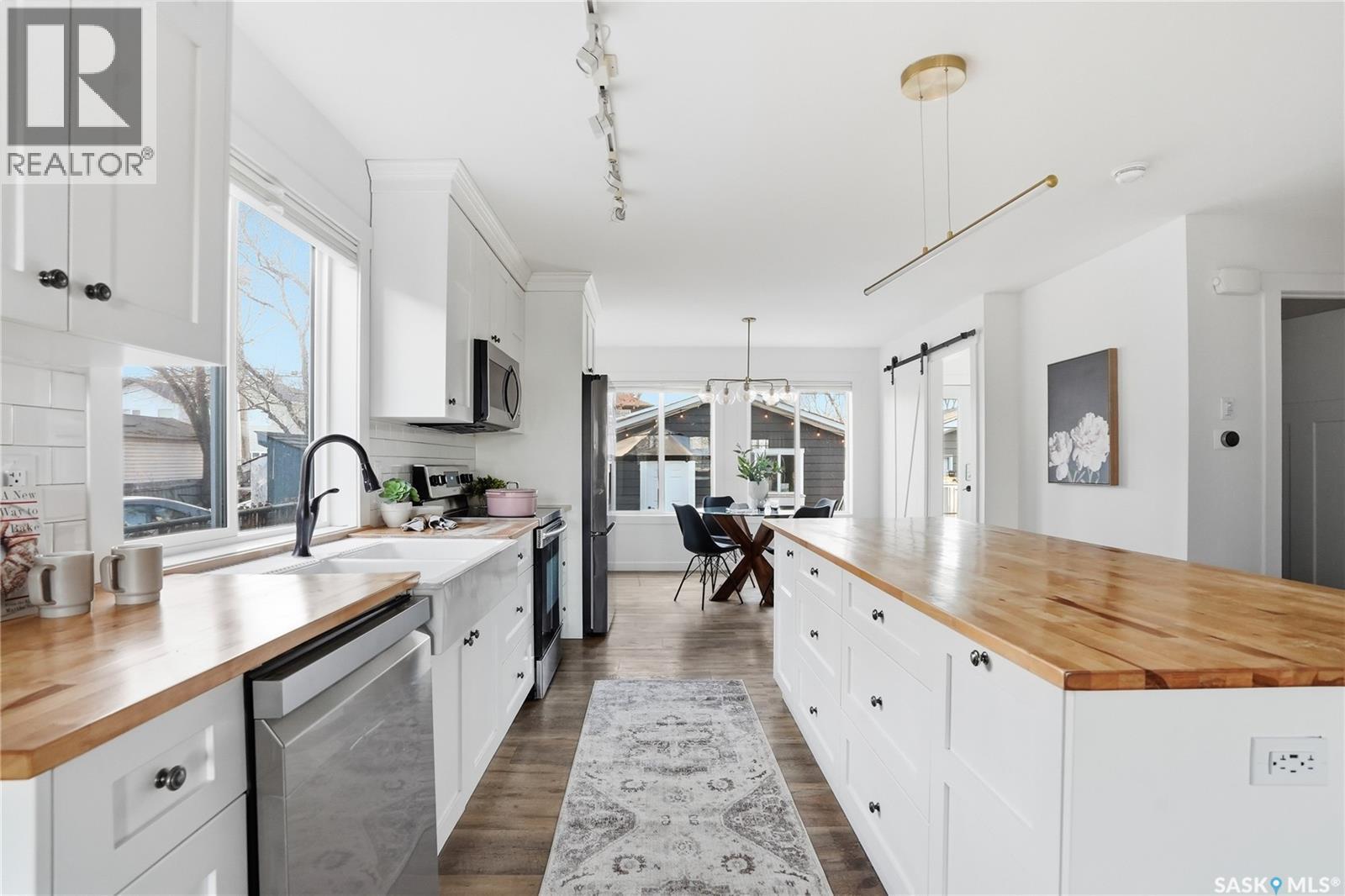 917 5Th Street E, Saskatoon, SK