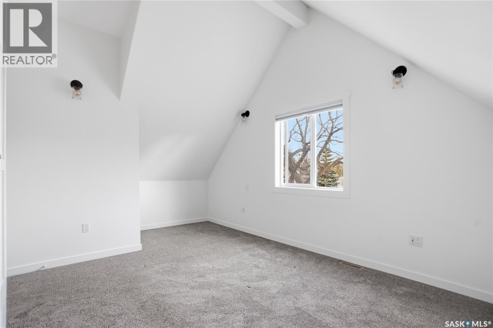 917 5Th Street E, Saskatoon, SK