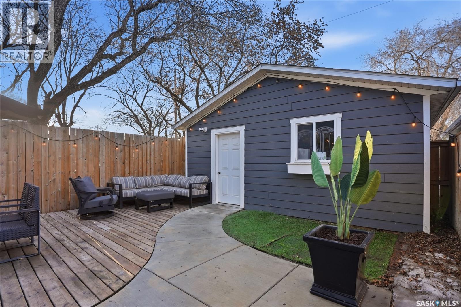 917 5Th Street E, Saskatoon, SK