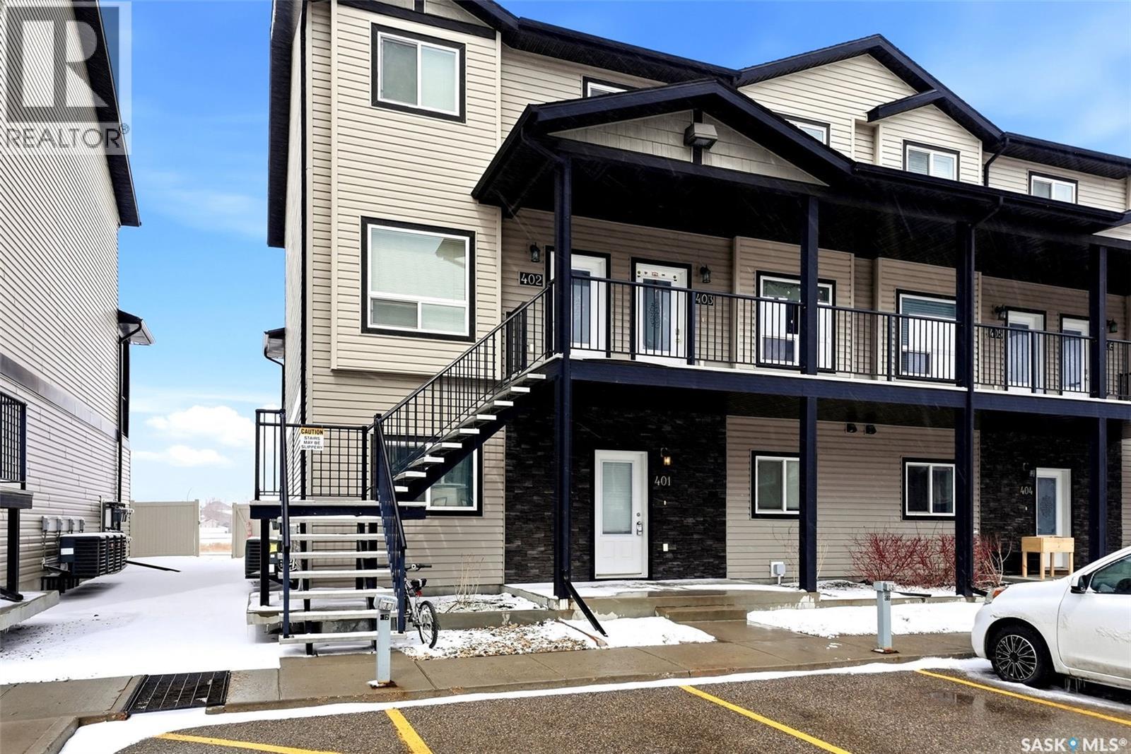 401 3826 Dewdney Avenue E, Regina, SK - Outdoor
