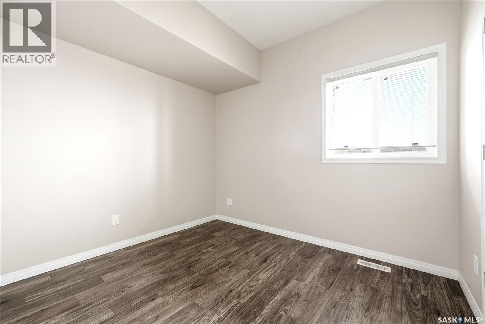 401 3826 Dewdney Avenue E, Regina, SK - Indoor Photo Showing Other Room