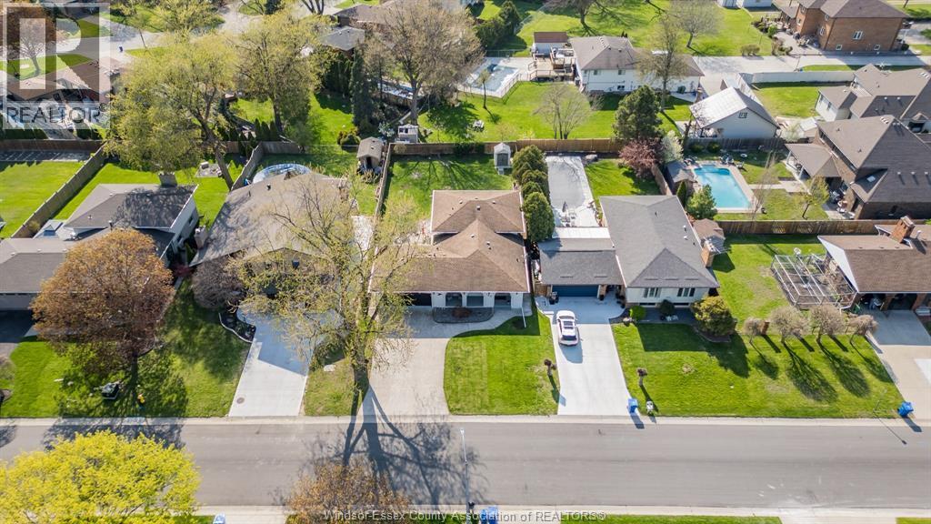 109 Centennial, Tecumseh, ON - Outdoor With View
