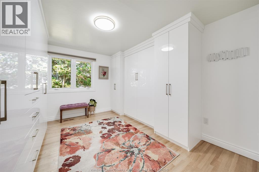 109 Centennial, Tecumseh, ON - Indoor Photo Showing Other Room