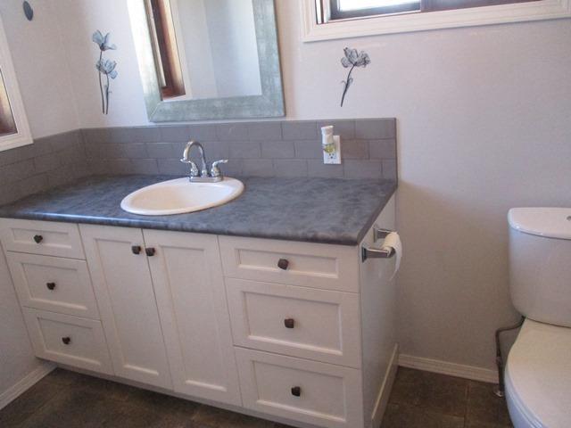849 Mcintyre Drive, Dryden, ON - Indoor Photo Showing Bathroom