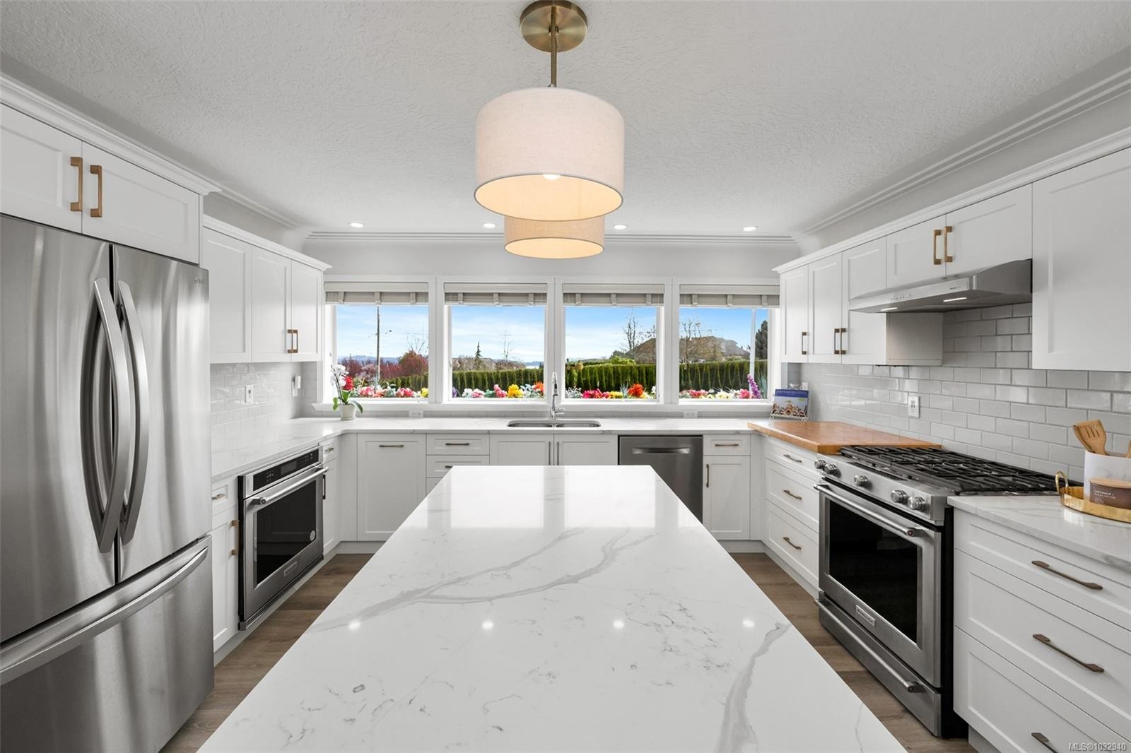 2304 Boulding Rd, Mill Bay, BC