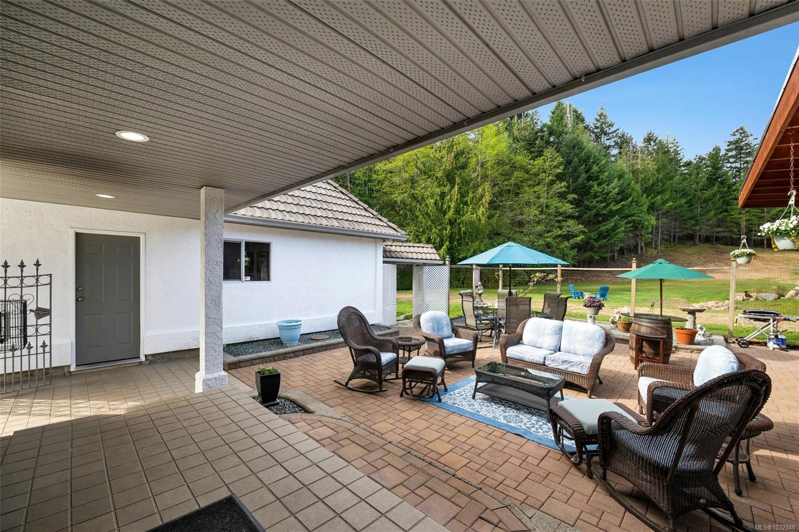 2304 Boulding Rd, Mill Bay, BC