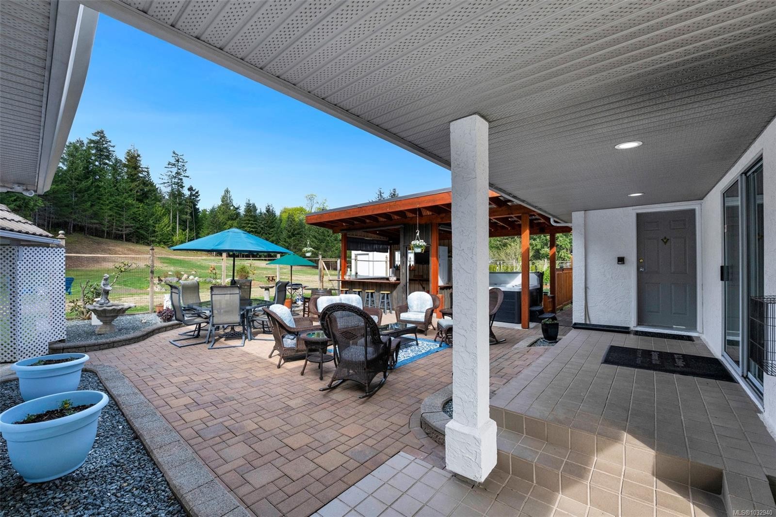 2304 Boulding Rd, Mill Bay, BC