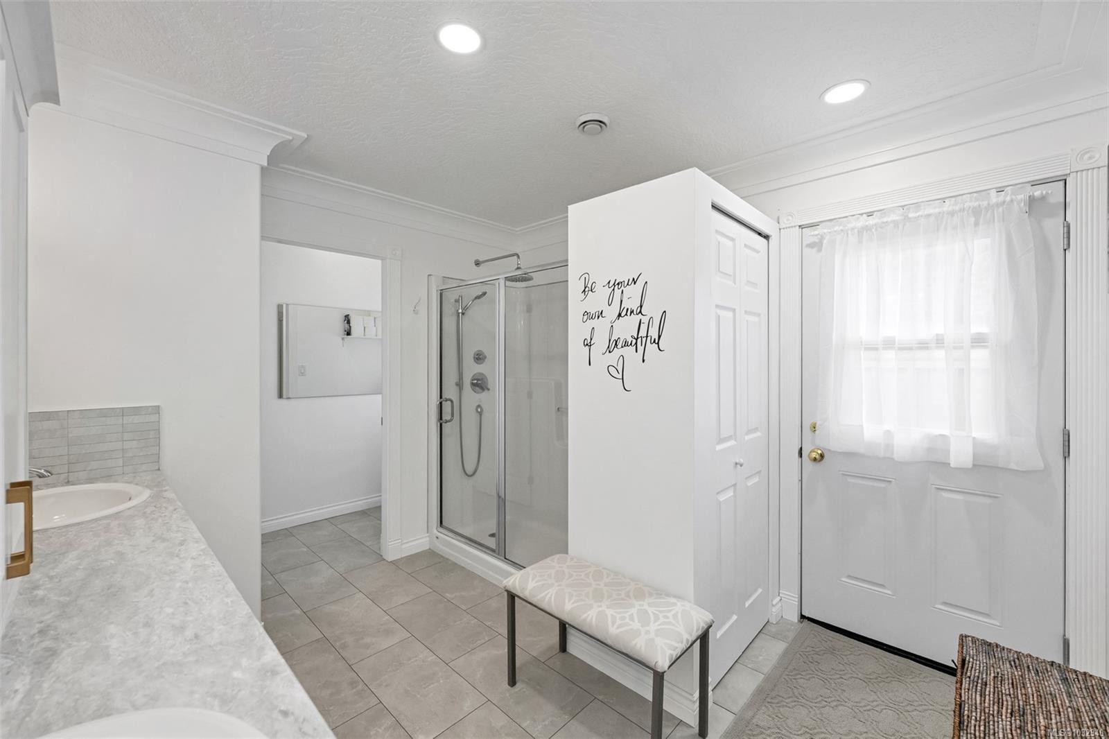 2304 Boulding Rd, Mill Bay, BC