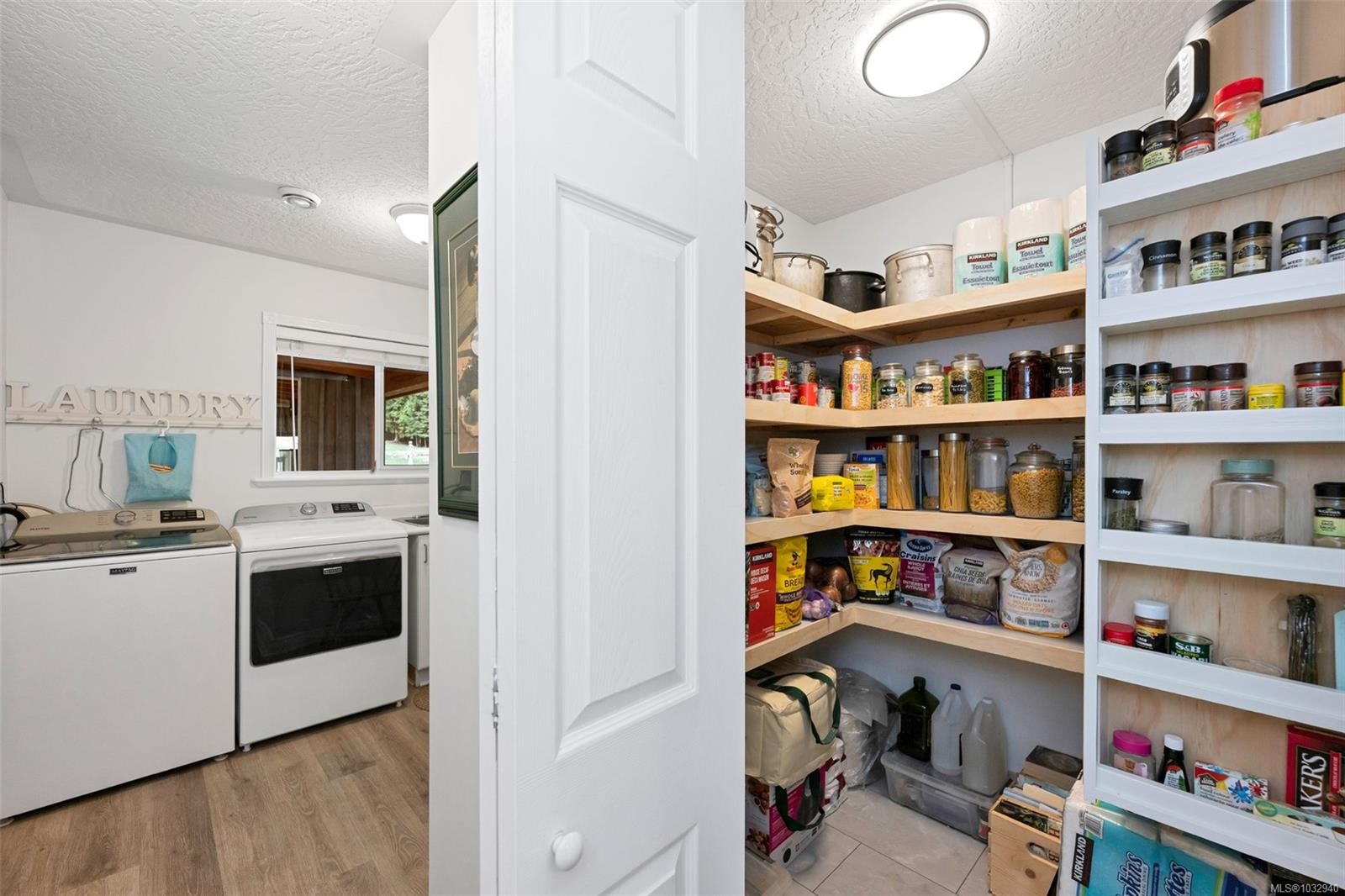 2304 Boulding Rd, Mill Bay, BC