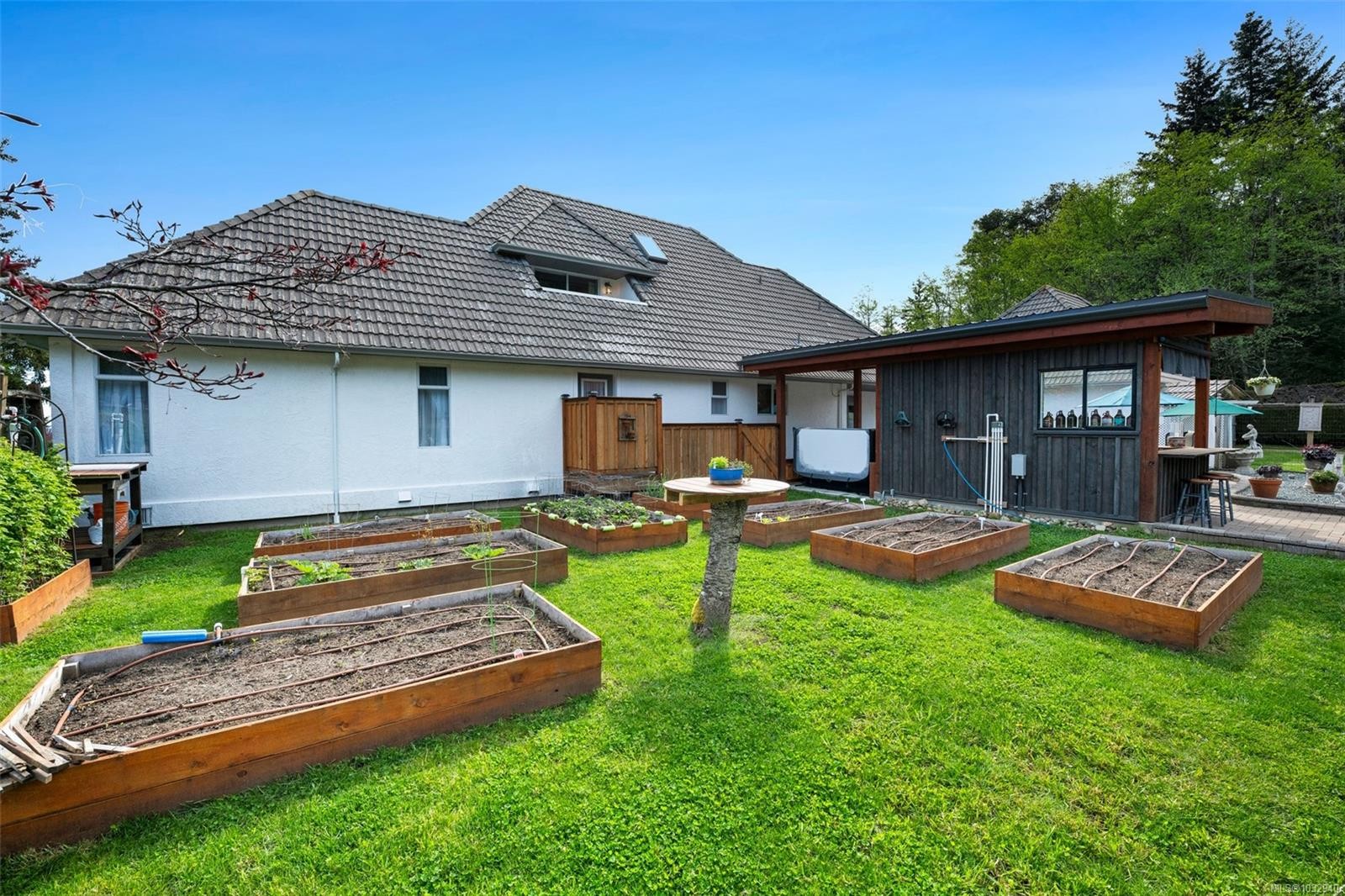 2304 Boulding Rd, Mill Bay, BC