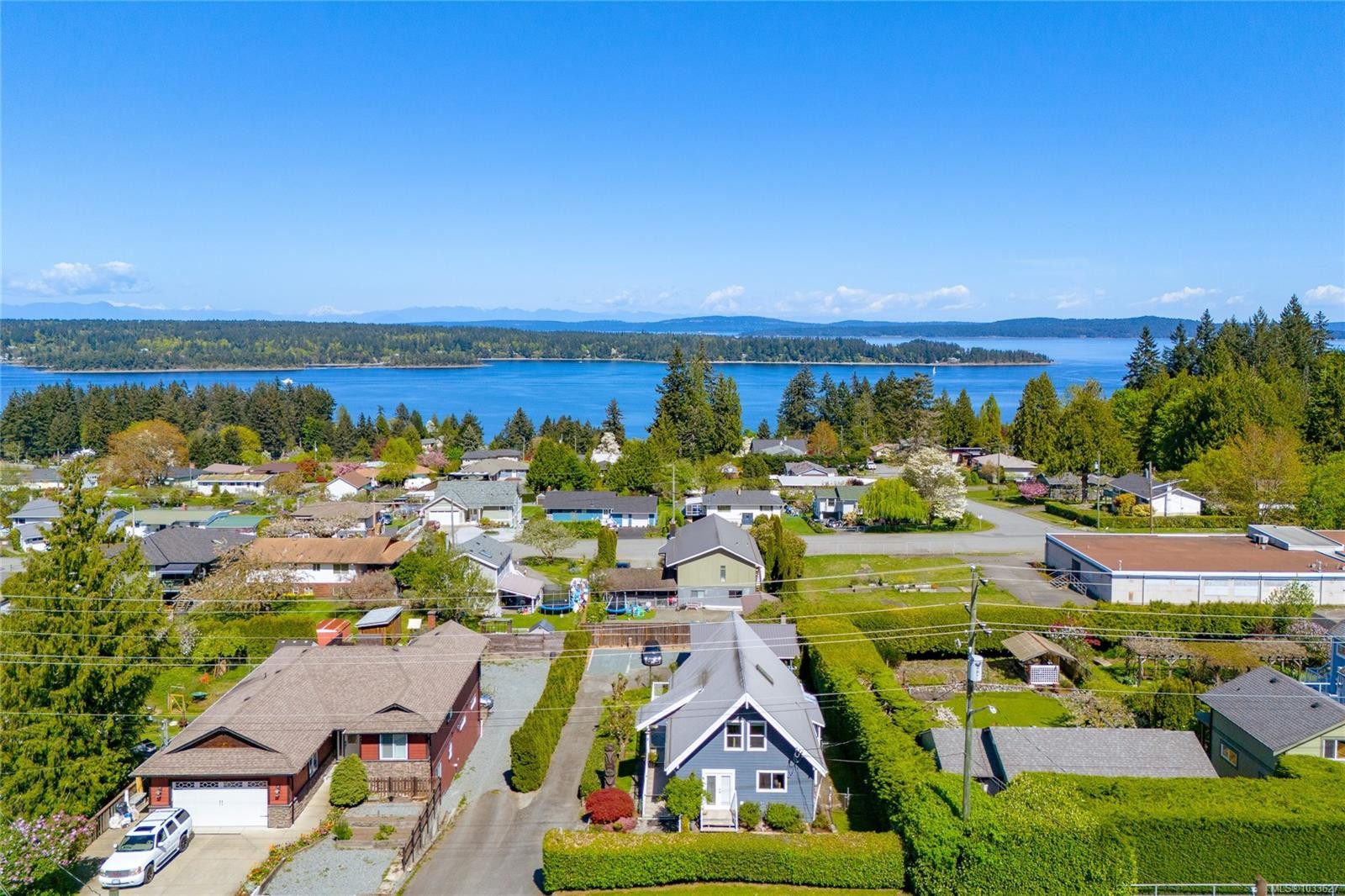 433 Davis Rd, Ladysmith, BC