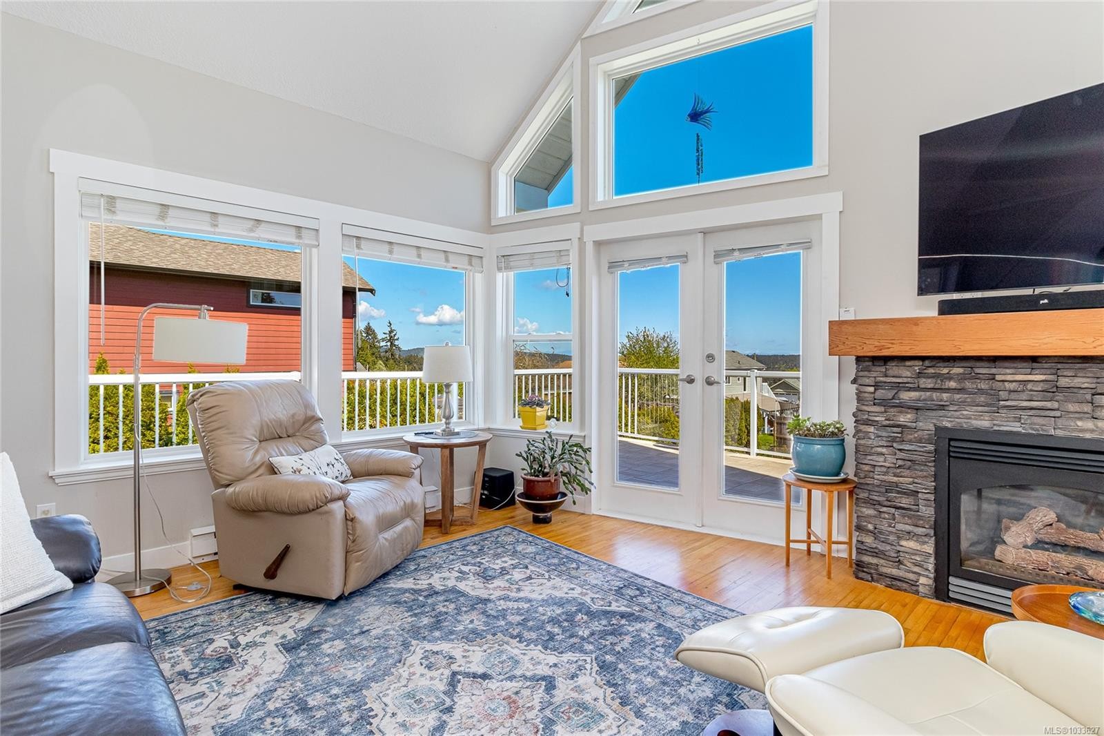 433 Davis Rd, Ladysmith, BC