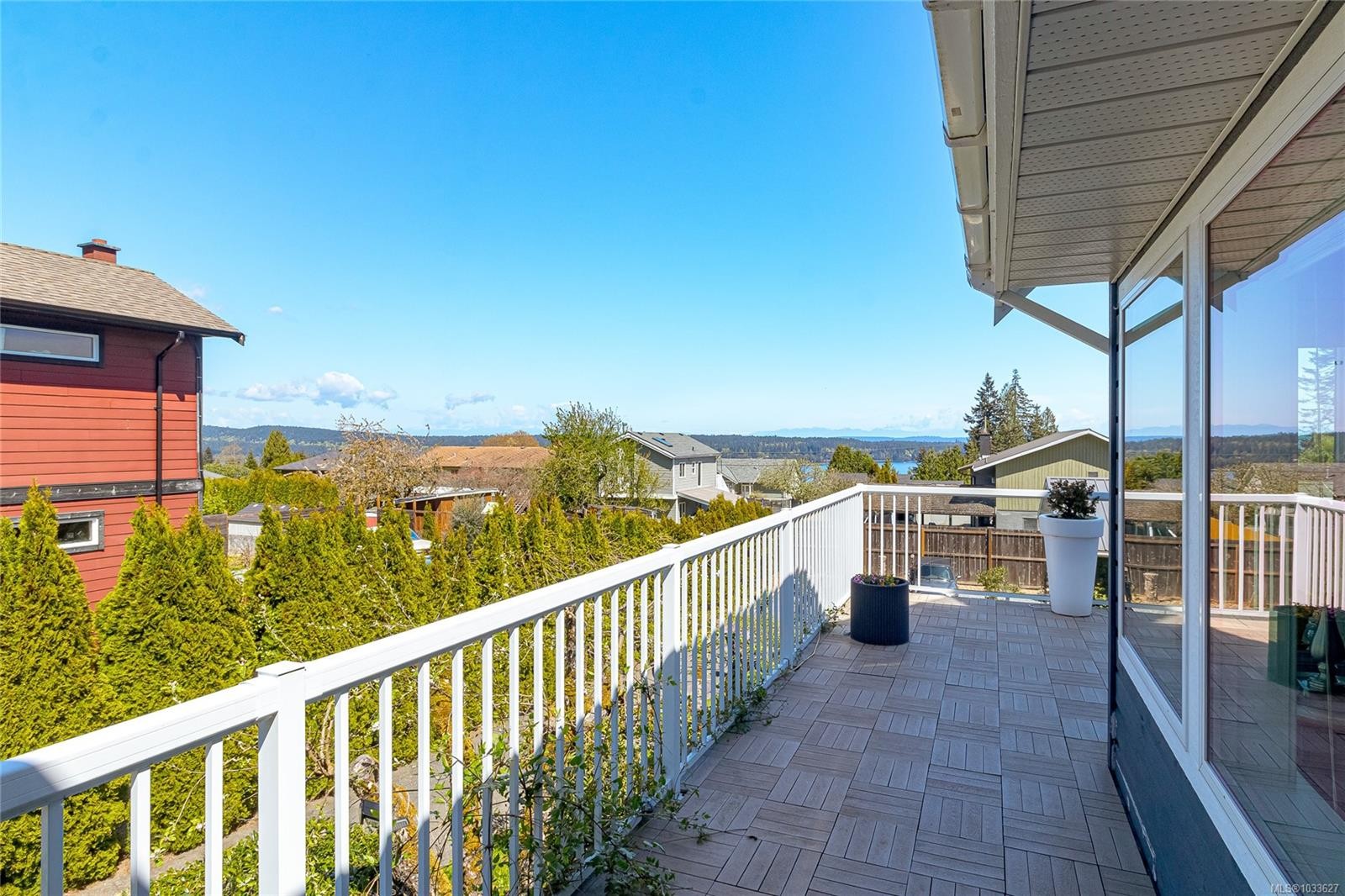 433 Davis Rd, Ladysmith, BC