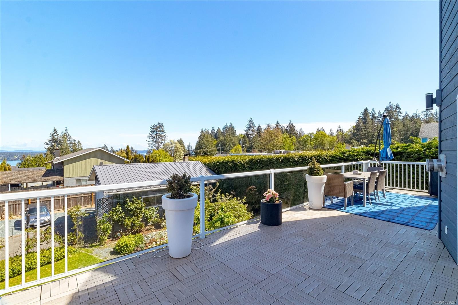 433 Davis Rd, Ladysmith, BC