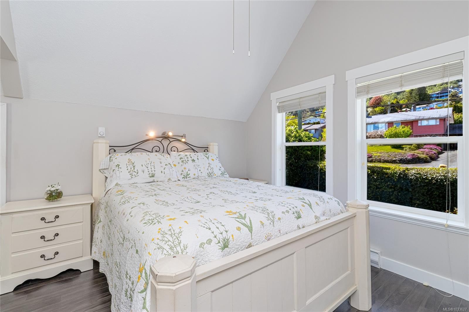 433 Davis Rd, Ladysmith, BC