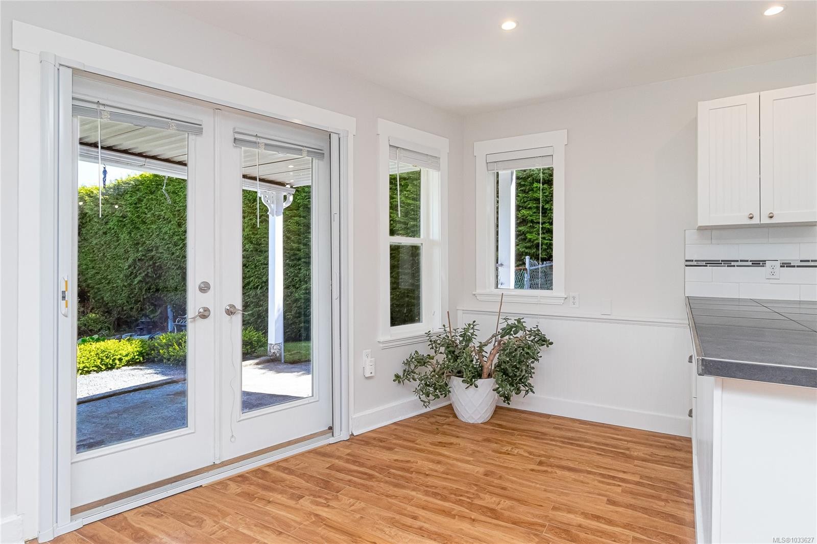 433 Davis Rd, Ladysmith, BC